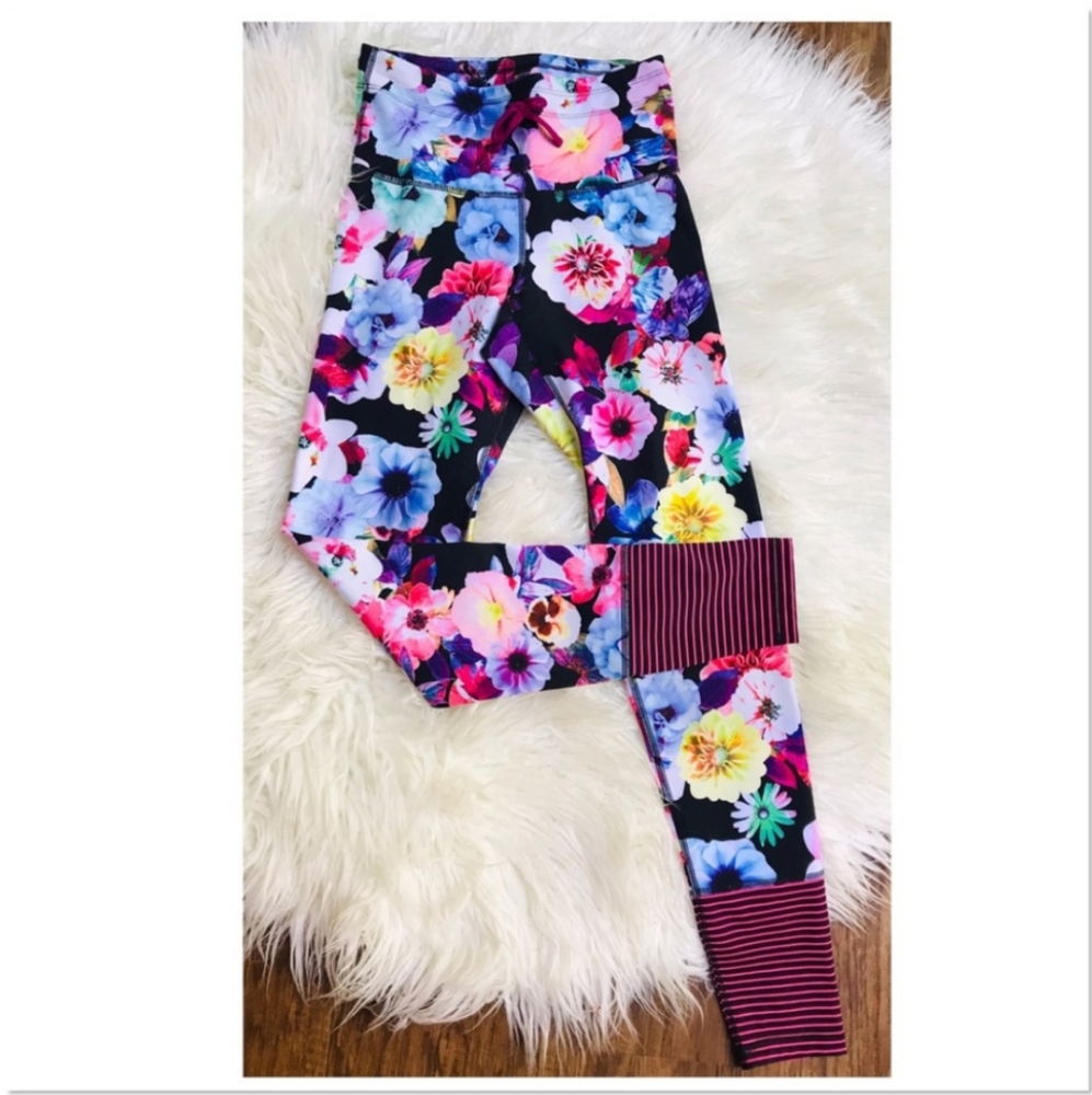 Old Navy Floral Go-Dry Active Leggings